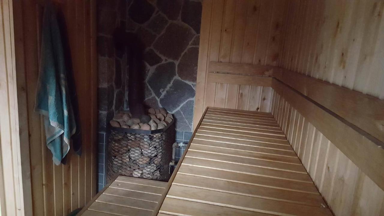 Parila Holiday House With Sauna Экстерьер фото